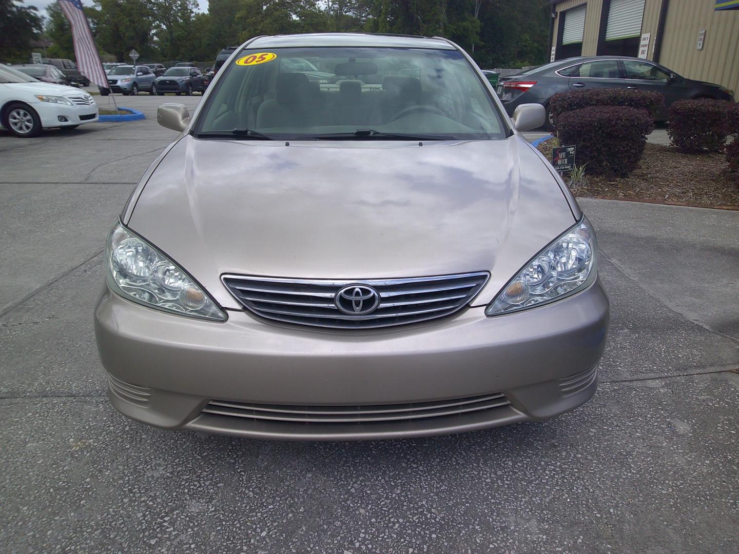 2005 SILVER TOYOTA CAMRY SE; LE; XLE (4T1BE32KX5U) , located at 10405 Abercorn Street, Savannah, GA, 31419, (912) 921-8965, 31.988262, -81.131760 - Photo#0
